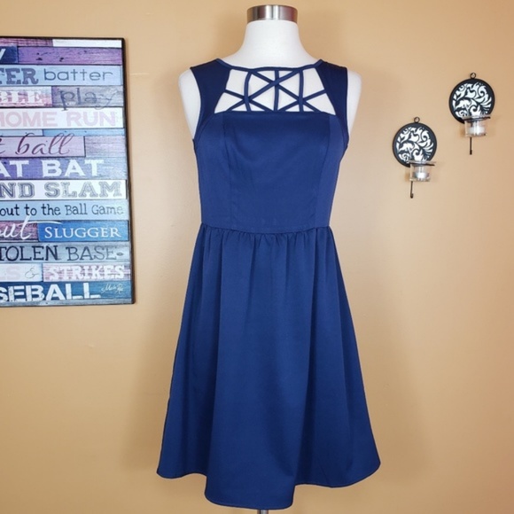 Modcloth Doe &Rae fit & flare CUT OUT navy strappy - Picture 1 of 7